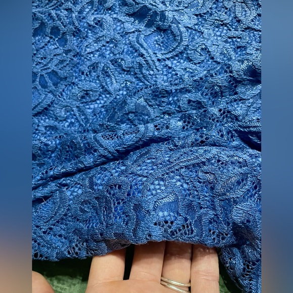 PINKBLUSH Blue Lace Off-Shoulder Fitted Maternity Dress, Size Small, LIKE NEW - Picture 5 of 11